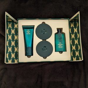 Oribe Moisture and Control for Highly Textured Hair Gift Box